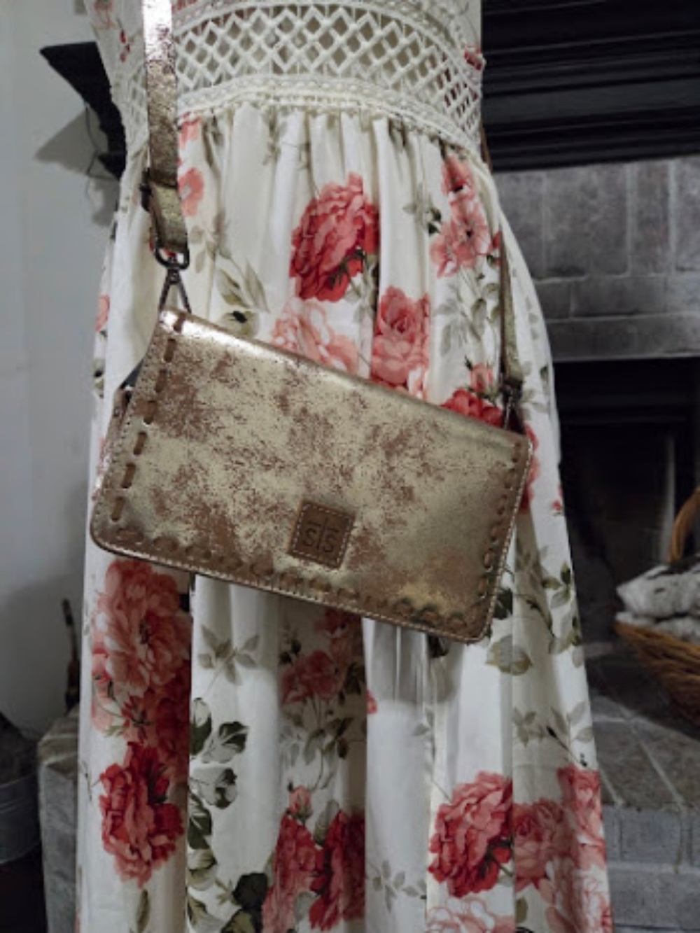 STS Ranchwear Flaxen Roan Evie Wallet/Crossbody